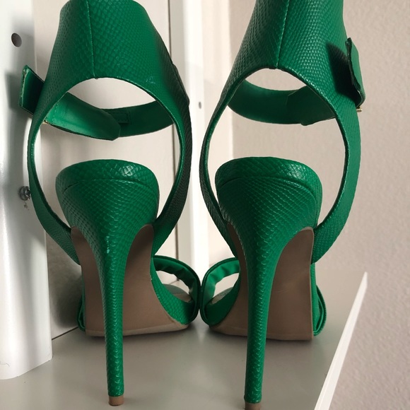 Green heel sandals - Picture 3 of 3